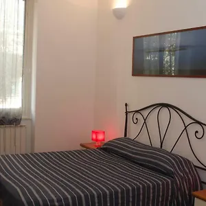 Perdiana House Genua